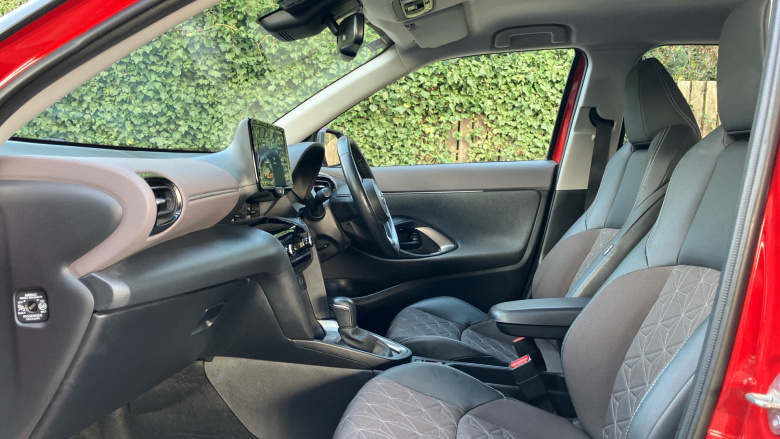 Toyota Yaris Cross 1.5 Hybrid Excel 5dr CVT Hybrid Estate